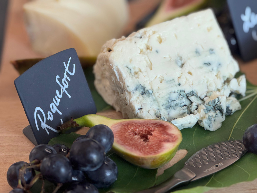 wein und käse roquefort